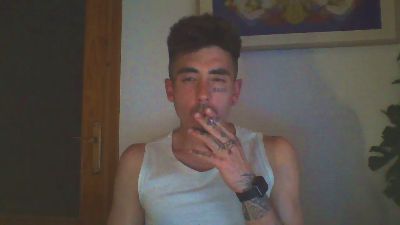 Ilian7777777 — Cam4 stream photo (May 2026)