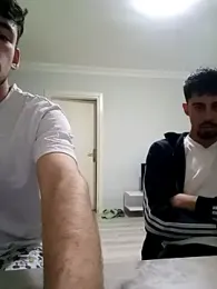 Yasinyasin7 — Stripchat stream photo (Apr 2026)