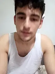 Yasinyasin7 — Stripchat stream photo (Apr 2026)