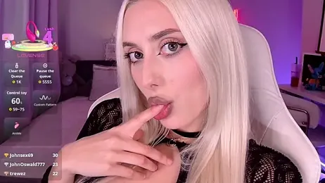 LoryWood — stripchat