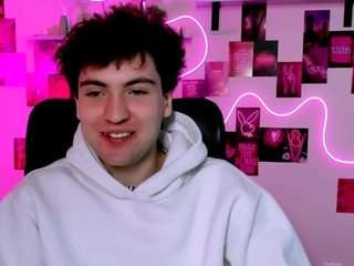 joseph-bear — webcam model online on camsoda