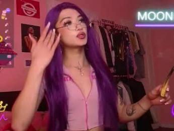 moonfiredance — Chaturbate stream photo (Jun 2026)