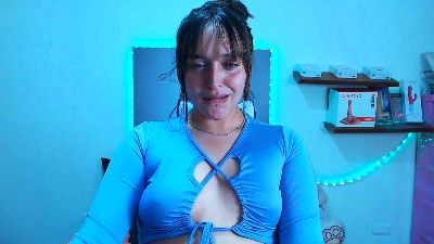 anyela_bubble18 — Cam4 stream photo (Sep 2026)