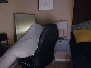 asiastacxxx — Camsoda stream photo (Apr 2026)