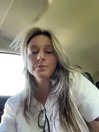 Vivian_MayXxX — stripchat