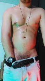 Shamefu1_man — webcam model online on cam4