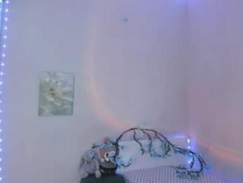 your_tender_doll — webcam model online on chaturbate