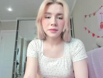 your_tender_doll — webcam model online on chaturbate