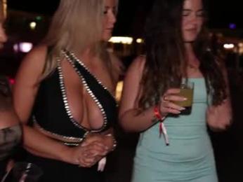 cb15 — Chaturbate stream photo (Apr 2026)