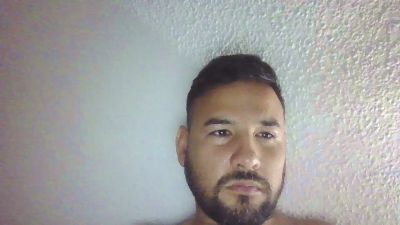 chicomal32 — webcam model online on cam4