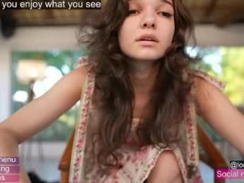 loollypop24 — Chaturbate stream photo (Jun 2026)