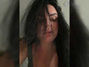 MissBooobs — webcam model online on bongacams