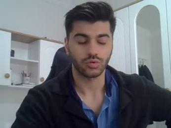 fortiori8 — Chaturbate stream photo (Apr 2026)