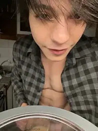SasukeUhchiaa — webcam model online on stripchat