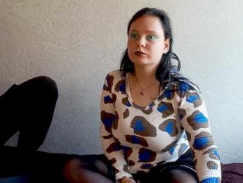 YourSweetPiggy — webcam model online on bongacams