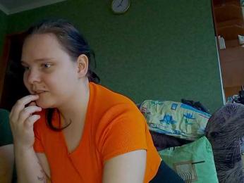 YourSweetPiggy — webcam model online on bongacams