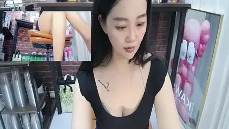Latte-01 — Stripchat stream photo (May 2026)