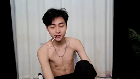 XX-XIUXIU — webcam model online on stripchat
