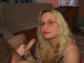 CherryAndAndy — Bongacams stream photo (May 2026)