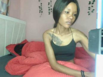 Abbylay — webcam model online on bongacams