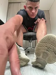cash_master_daniel — Stripchat stream photo (Sep 2026)