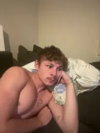 Lucas328706 — Stripchat stream photo (Aug 2026)