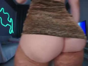 mayabaee1 — webcam model online on chaturbate