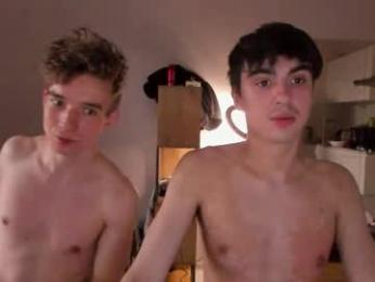 stralght_twinks — webcam model online on chaturbate