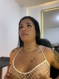 tinalove7 — Stripchat stream photo (Apr 2026)