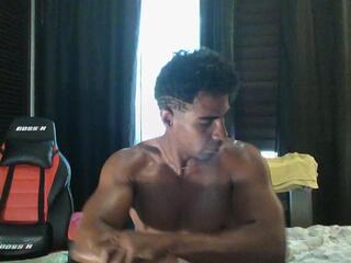 King Raul — Flirt4free stream photo (Apr 2026)