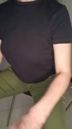 hotlove979 — webcam model online on cam4