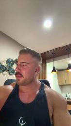 Bigwhitebull — Cam4 stream photo (Jan 2026)