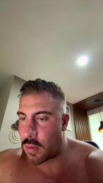 Bigwhitebull — Cam4 stream photo (Jan 2026)