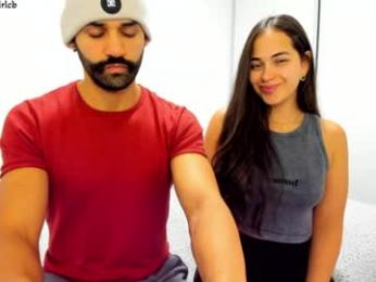 ashleyandzamir — webcam model online on chaturbate