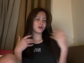 micaganda1 — Chaturbate stream photo (Apr 2026)