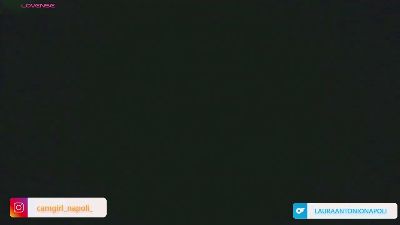 Lauratonynapoli — Cam4 stream photo (Apr 2026)