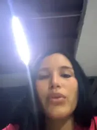 the_queen_of_street — Stripchat stream photo (Apr 2026)