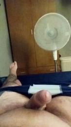 Neuto99 — webcam model online on cam4