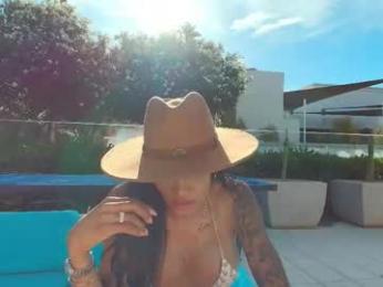 sweetlaurasaenz — Chaturbate stream photo (Mar 2026)