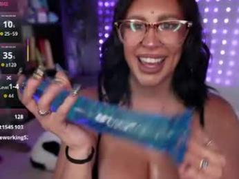 saintjade — Chaturbate stream photo (Jul 2026)