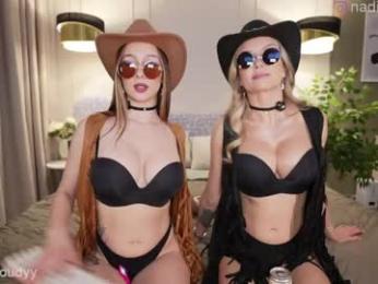 mia_cloudy — webcam model online on chaturbate