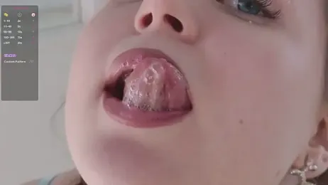 SunnyRisha — Stripchat stream photo (Apr 2026)