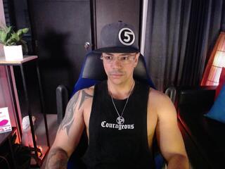 Sed — webcam model online on flirt4free
