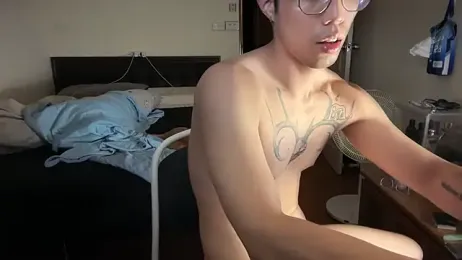 Zuii_310 — webcam model online on stripchat