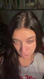 Chinitax22 — webcam model online on cam4