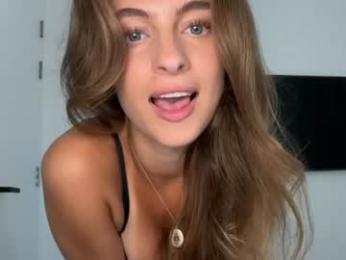 mar1aaa — webcam model online on chaturbate
