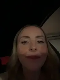 EmaSalis — Stripchat stream photo (Apr 2026)