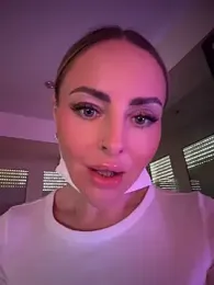 EmaSalis — webcam model online on stripchat