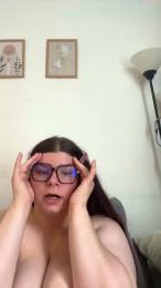 beb2hot — webcam model online on cam4