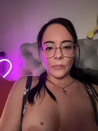-Viktoria — Stripchat stream photo (Sep 2026)